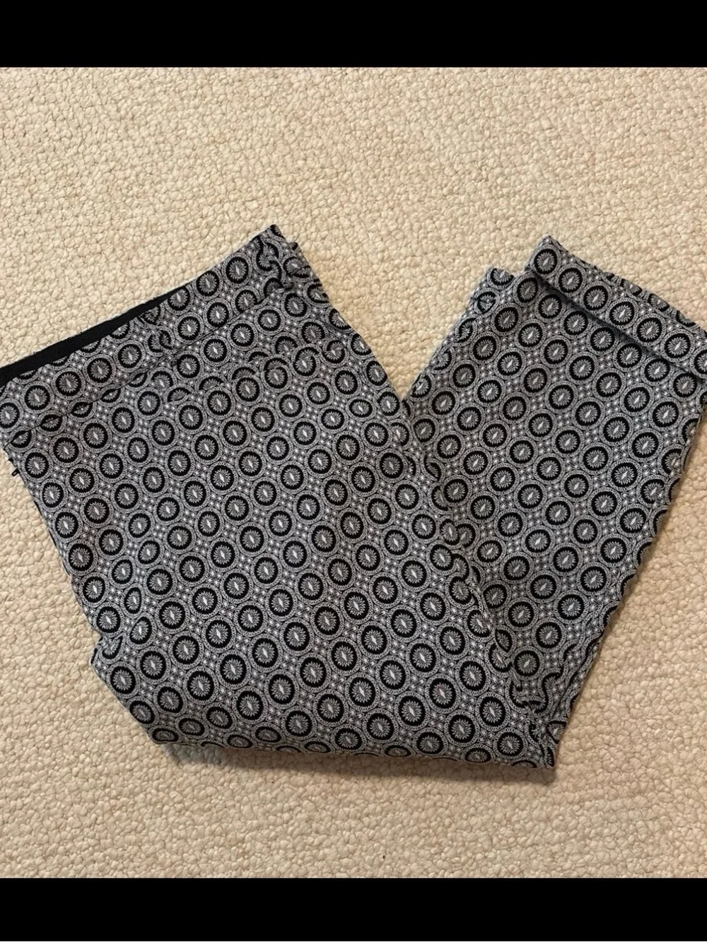 Lane Bryant Black Medallion capri - size 28